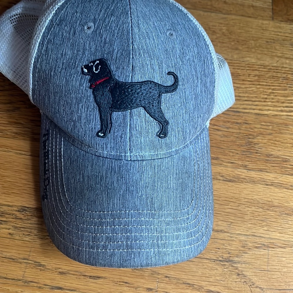 Blacked dog trucker hat